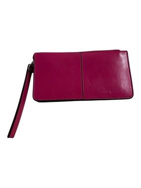 Women's Slim Zip Clutch Wallet. Pink